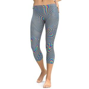 FIERCEPULSE Psychedelic Abstract Capri Leggings